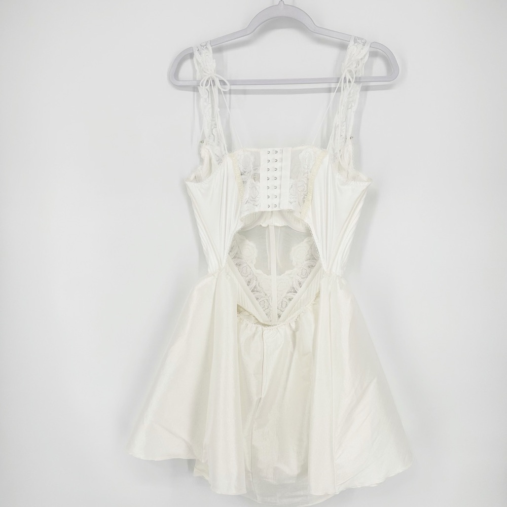 For Love and Lemons Isabella Slip Dress Size XL - Picture 4 of 11